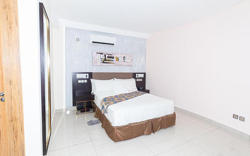 Hotel Le Figaro Ντουάλα Εξωτερικό φωτογραφία