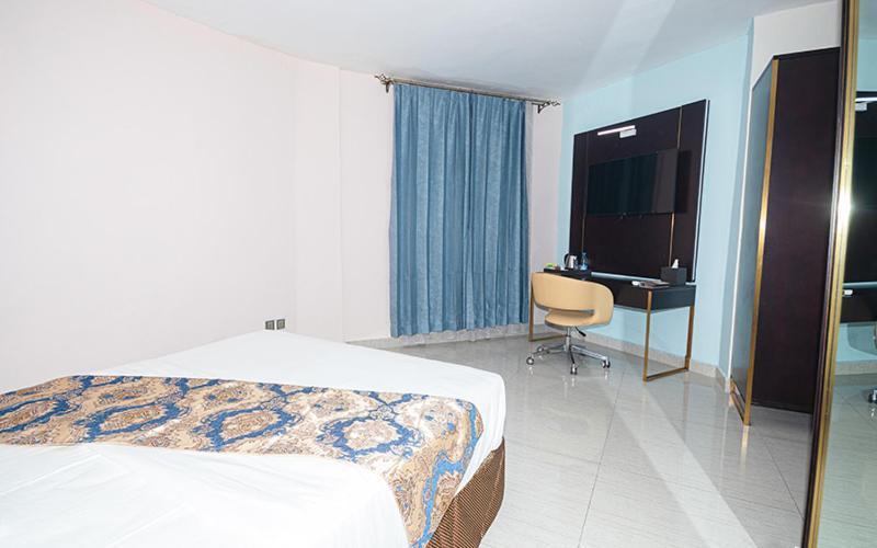 Hotel Le Figaro Ντουάλα Εξωτερικό φωτογραφία