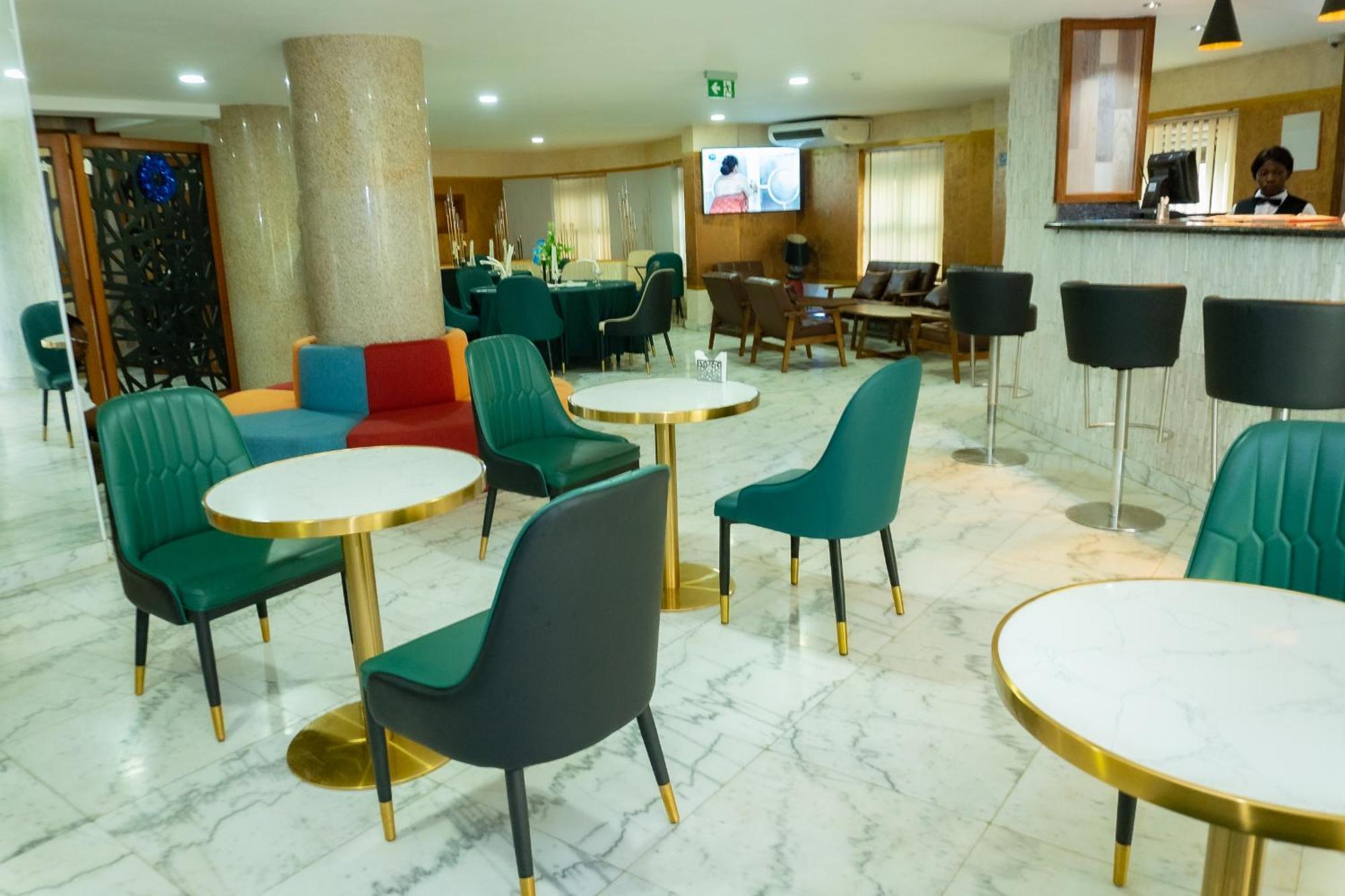 Hotel Le Figaro Ντουάλα Εξωτερικό φωτογραφία