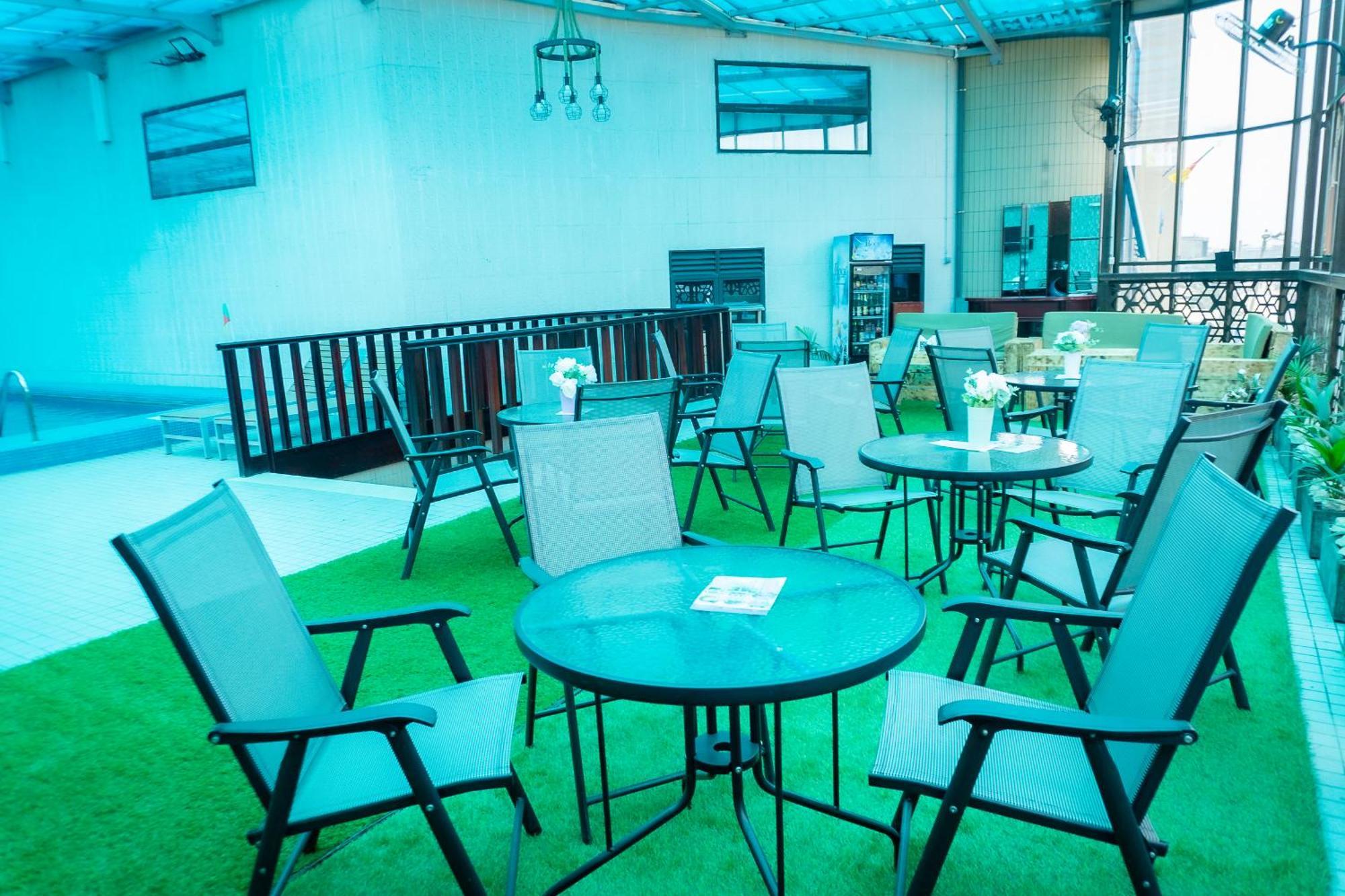 Hotel Le Figaro Ντουάλα Εξωτερικό φωτογραφία
